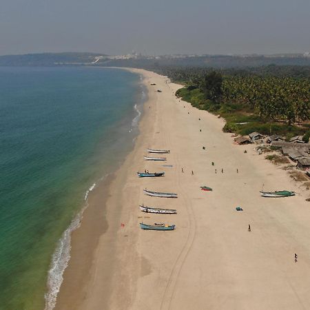 Resort Palmeiras Dourado Cansaulim Esterno foto