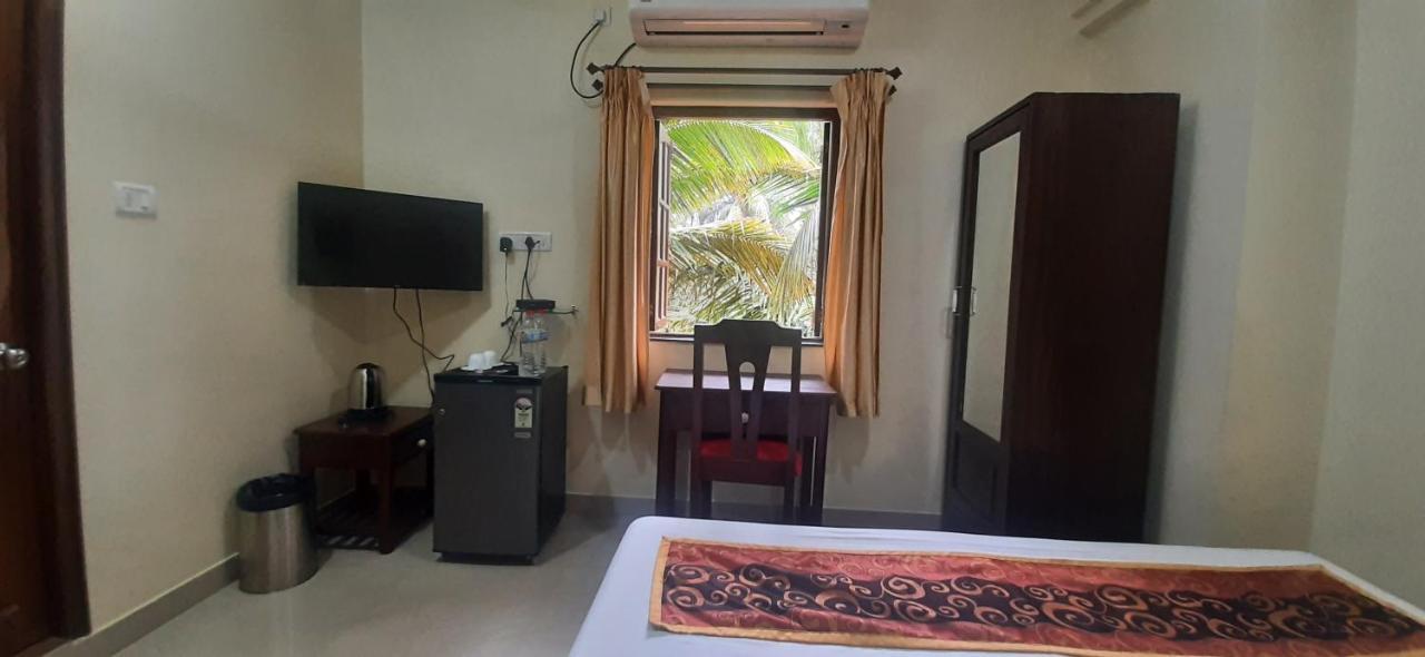 Resort Palmeiras Dourado Cansaulim Esterno foto