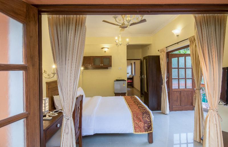 Resort Palmeiras Dourado Cansaulim Esterno foto