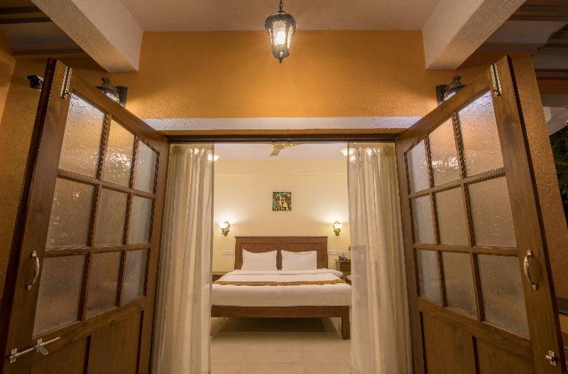 Resort Palmeiras Dourado Cansaulim Esterno foto